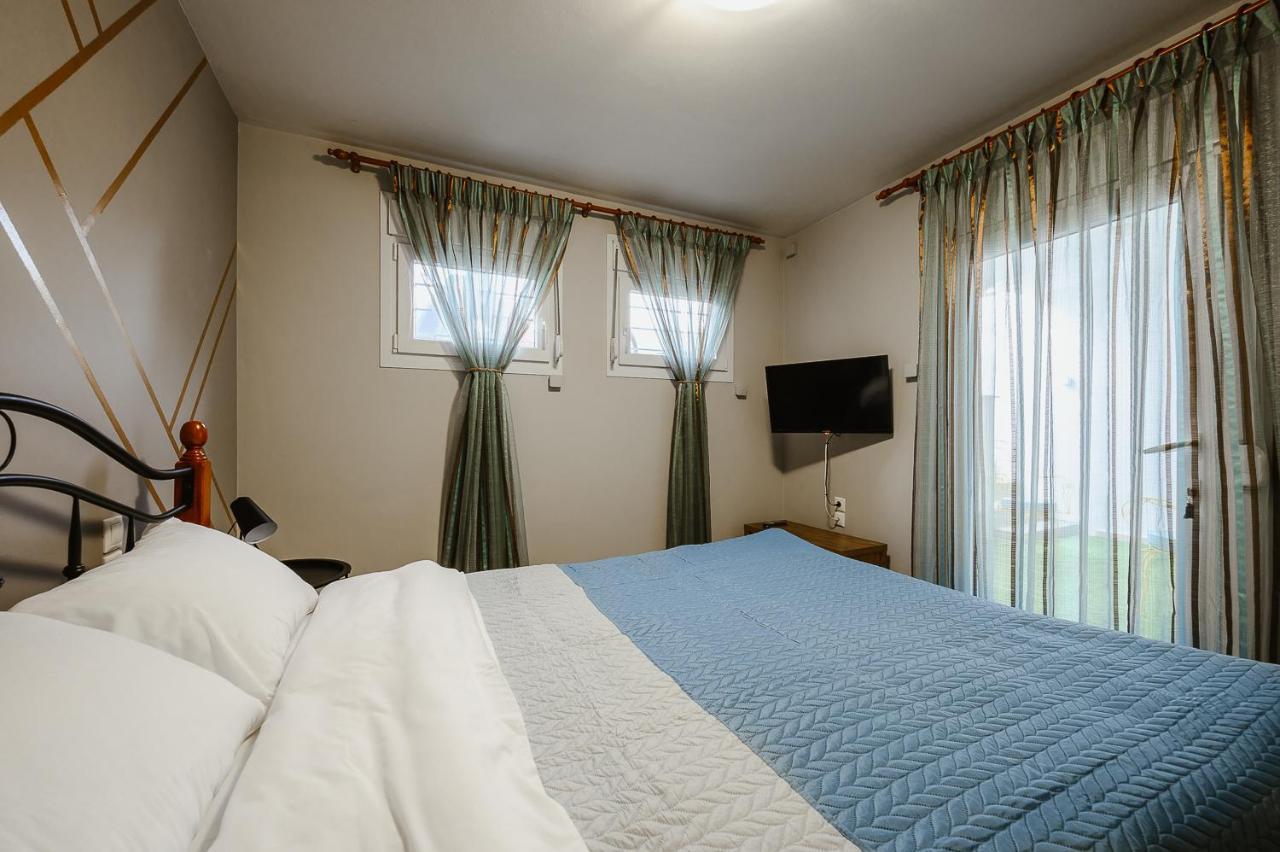 Le Petit Jardin Apartment Volos Luaran gambar